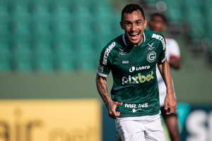 Goiás 3 x 0 Vitória – Oi, sumido! Goiás espanta má fase, volta ao G4 e afunda o Vitória