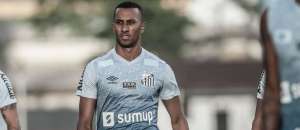 Lucas Braga vê empate do Santos como 'ruim' e esboça reação em sequência na Vila