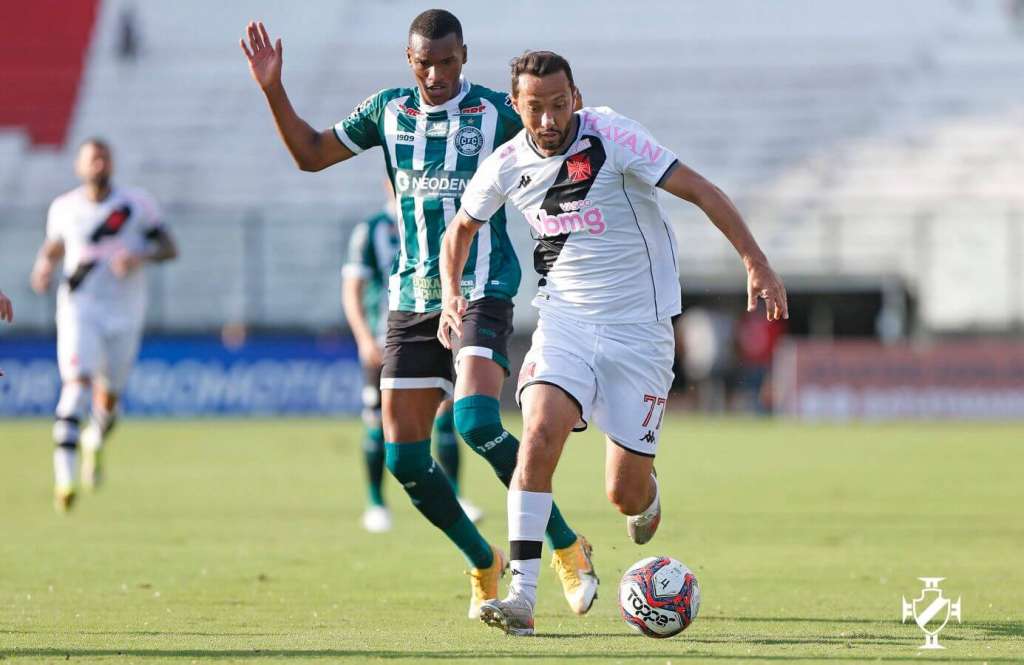 Vasco 2 x 1 Coritiba – Com gols de Cano e Nenê, Vasco vence o líder e se aproxima do G4