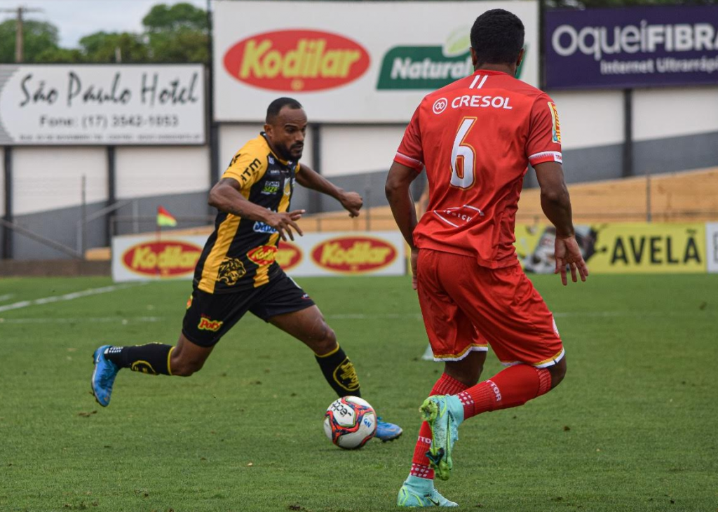 Novorizontino-SP 0 x 1 Tombense-MG – Mineiros vencem fora de casa e assumem a liderança do grupo