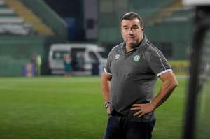 Pintado isenta cobrança da torcida e defende Anselmo Ramon: 