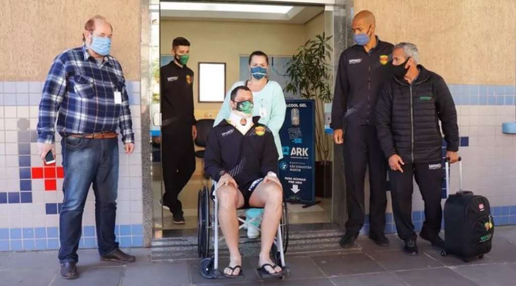 Delegado fala em “tentativa de homicídio”; Jogador que agrediu árbitro fica em silêncio