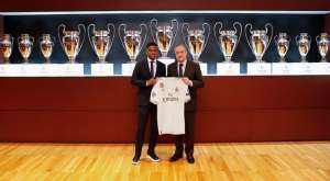 Ex-Santos é único brasileiro na luta pelo prêmio de melhor jogador sub-21 em 2021