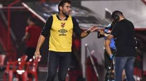 Com Thiago Heleno, Valentim tem força máxima no Athletico para encarar o Bahia