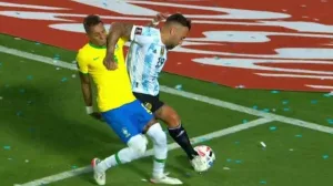 Eliminatórias: Conmebol suspende árbitros de campo e do VAR após 