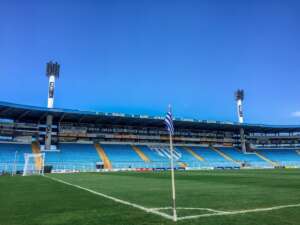Série B: Governo de SC joga contra e libera só 70% do estádio; Avaí faz promoção de ingressos