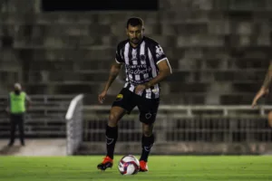 Paraibano: Botafogo-PB acerta primeira renovação para a temporada 2022