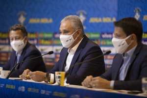 Tite minimiza polêmica e descarta clima hostil para seleção na Argentina