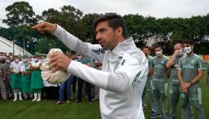 Abel Ferreira crê que o Palmeiras ainda vai evoluir: 'O melhor está para chegar'