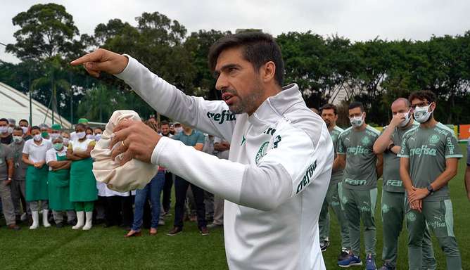 Abel Ferreira crê que o Palmeiras ainda vai evoluir: ‘O melhor está para chegar’