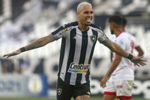 Após título da Série B, xodó da torcida do Botafogo recusa proposta de time dos EUA
