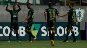 América-MG 3 x 0 Chapecoense - Coelho vence e mantém vivo o sonho pela Libertadores
