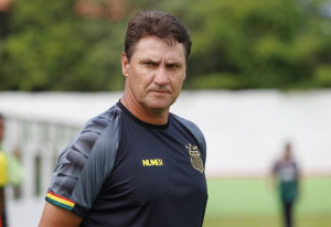 Série B: Com dedo do treinador, Sampaio Corrêa volta a vencer após quatro jogos