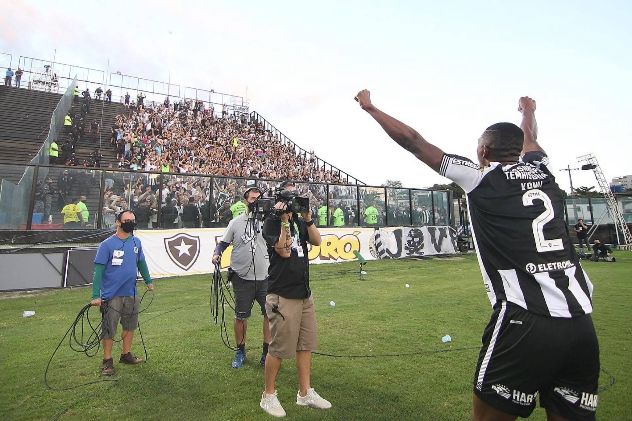 CHANCES DE ACESSO: Botafogo e Coritiba chegam a 99%; CSA gruda no Goiás e Guarani ainda sonha