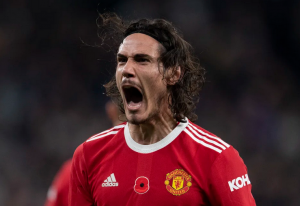 Reforço dos sonhos do Corinthians, Cavani fecha com o Valencia por 2 anos