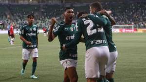 Palmeiras encara o Fluminense para seguir como melhor visitante do Brasileirão