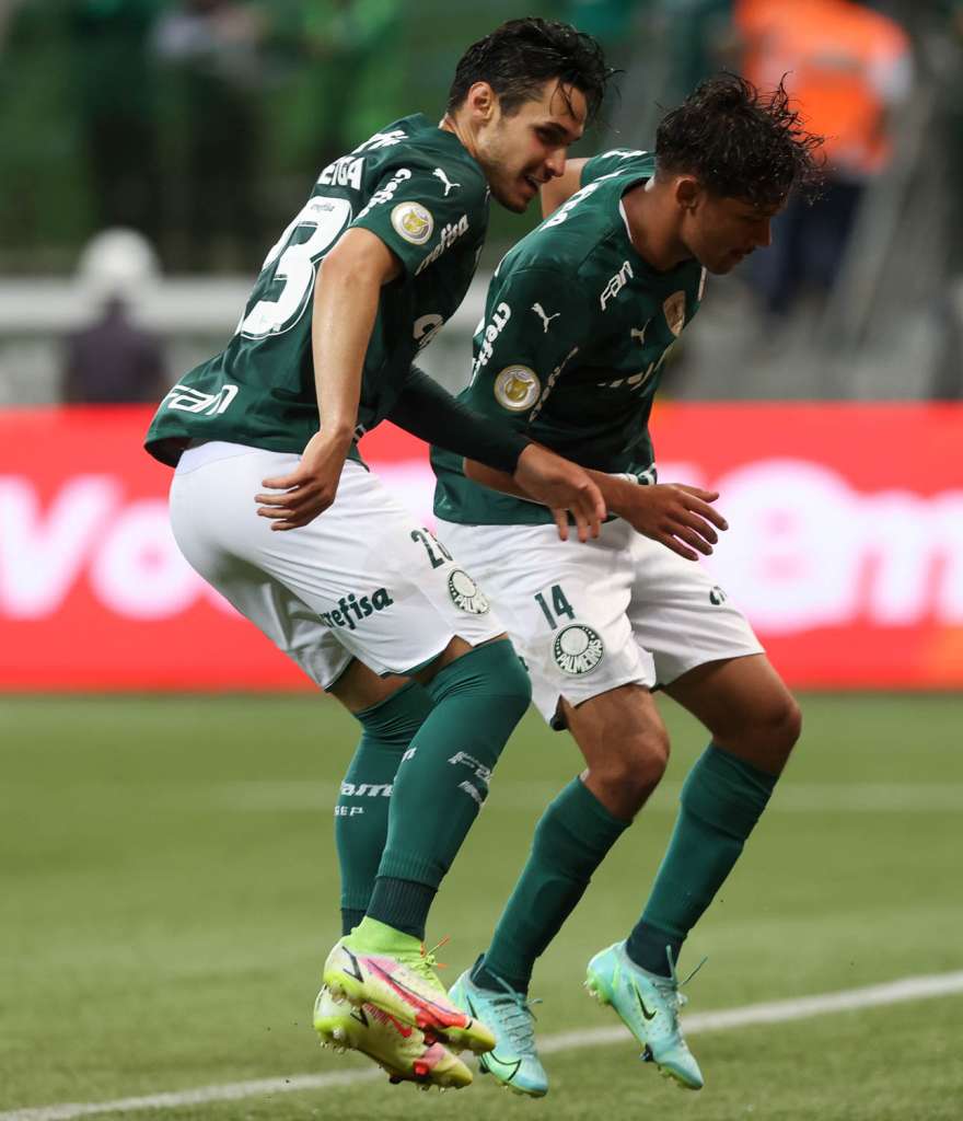 Palmeiras alcança 61,33% de aproveitamento com comissão técnica portuguesa