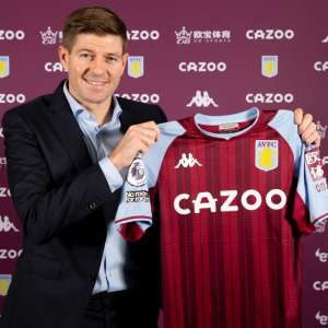 Ídolo do Liverpool, Gerrard volta à Inglaterra para dirigir ameaçado Aston Villa