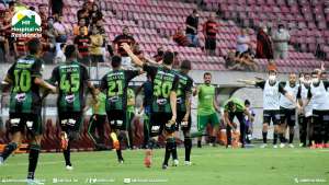 Vislumbrando uma vaga no G6, América-MG tem uma dúvida na zaga e conta com retornos
