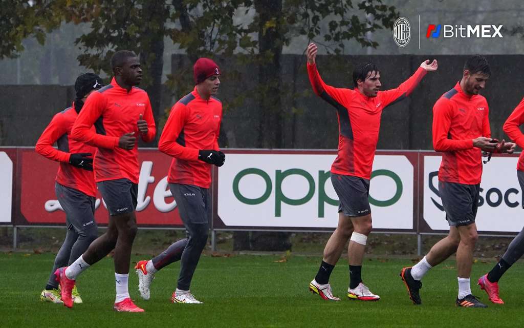 Técnico diz que Milan vai acordar na Liga dos Campeões: ‘Não merece estar zerado’