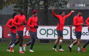 Técnico diz que Milan vai acordar na Liga dos Campeões: 'Não merece estar zerado'