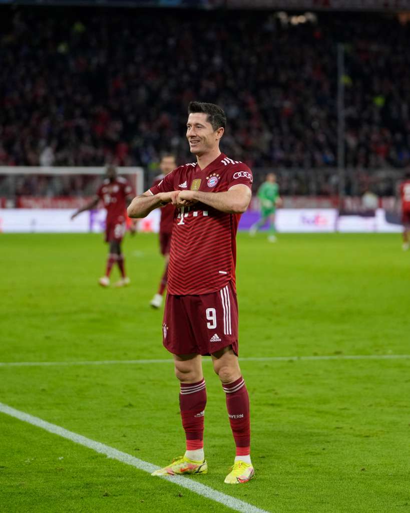 Em alta na temporada, Lewandowski se surpreende com gols e sonha com Bola de Ouro
