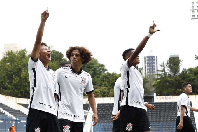 PAULISTA SUB-17: Red Bull Bragantino, Palmeiras e Corinthians goleiam na penúltima rodada