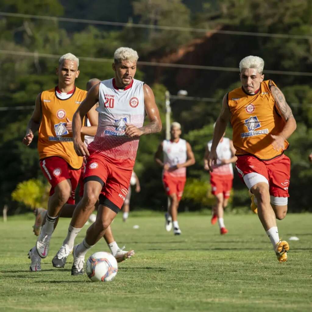 Série C: Volante acredita em retrospecto fora de casa para Tombense ficar com o título: ‘Grande jogo’