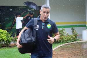 Focado em garantir a permanência, Cuiabá tem dois desfalques para enfrentar o Bahia