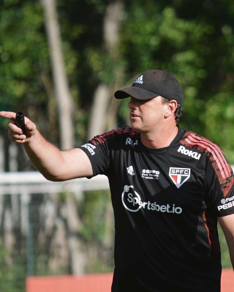 São Paulo tem jogo decisivo para acabar com chance de rebaixamento