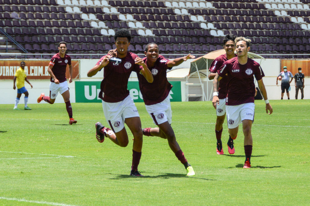 PAULISTA SUB-17: Ferroviária, Santos, Corinthians e São Paulo vencem avançam às quartas