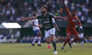 Guarani 4 x 0 Avaí - Bugrão vence 'decisão', entra no G4 da Série B e seca Goiás e CRB!