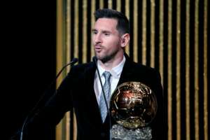 Pelé elogia Messi após Bola de Ouro: 'Homenagem justa para um talento ímpar'