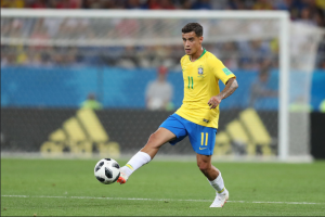 Philippe Coutinho é o 1º a se apresentar na seleção para jogos das Eliminatórias