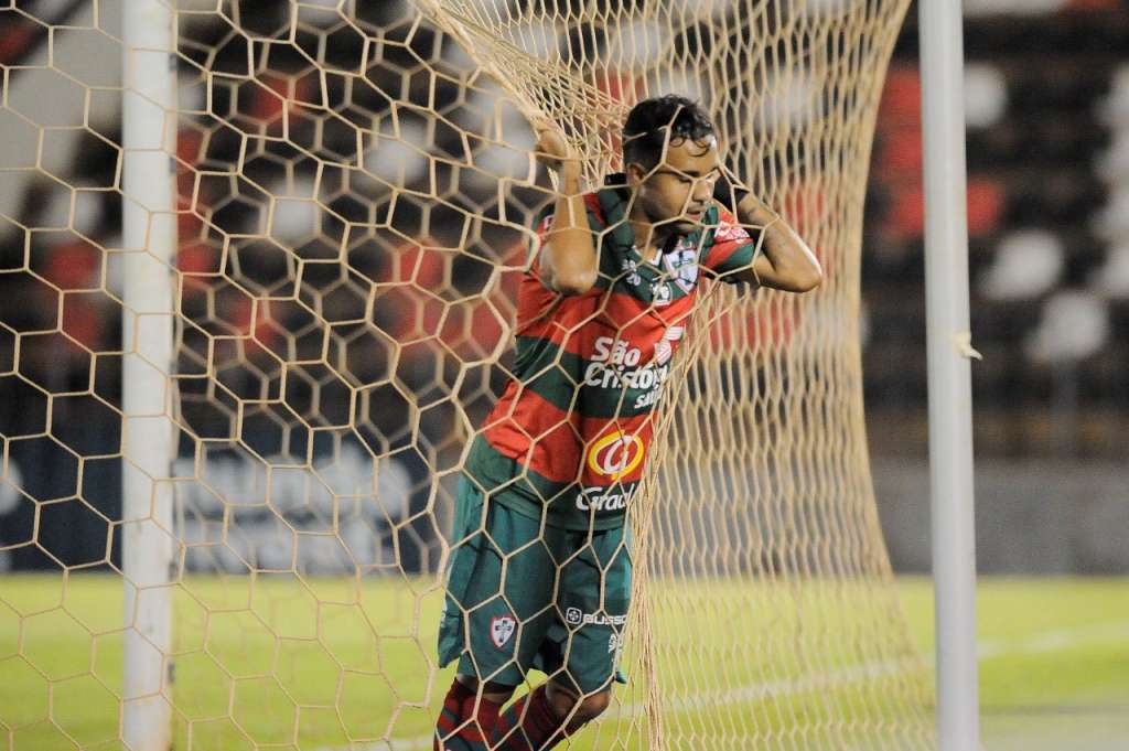 Botafogo-SP 3 x 1 Portuguesa – De virada, Pantera vence e está na final da Copa Paulista