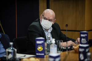 Presidente do Santos garante Carille e confia na permanência de ‘Dí Marinho’
