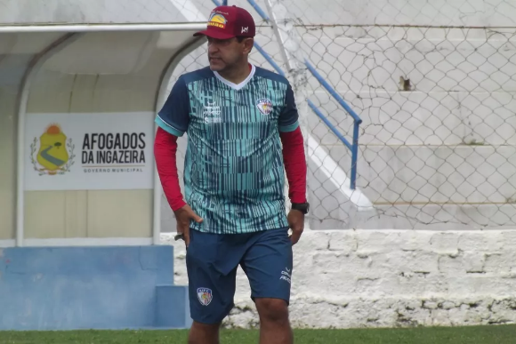 Screenshot 2021 11 18 at 13 53 55 Sergio China avalia passagem pelo Afogados e diz Grande desafio