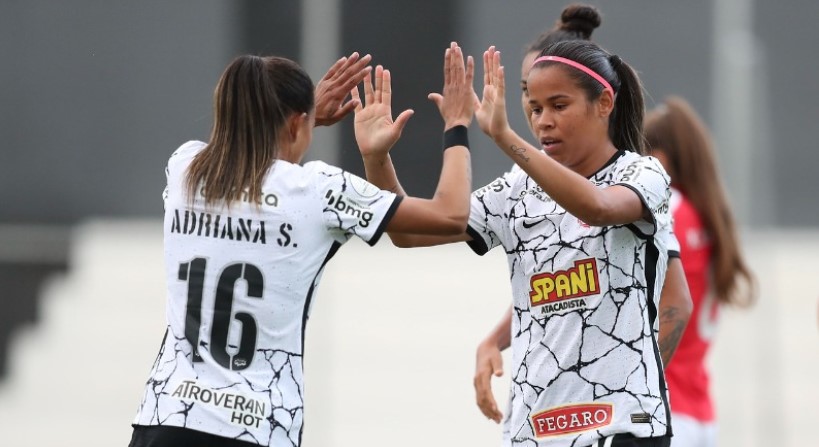 LIBERTADORES FEMININA: Corinthians goleia Nacional-URU e avança às quartas