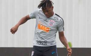 Corinthians é condenado pela Fifa e pode ficar impedido de contratar