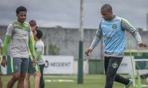 Série B: Coritiba quer colocar 12 mil torcedores no Couto Pereira para duelo com o Operário