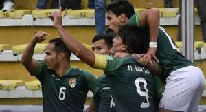 ELIMINATÓRIAS: Com Arce inspirado, Bolívia atropela o Uruguai e segue sonhando com vaga