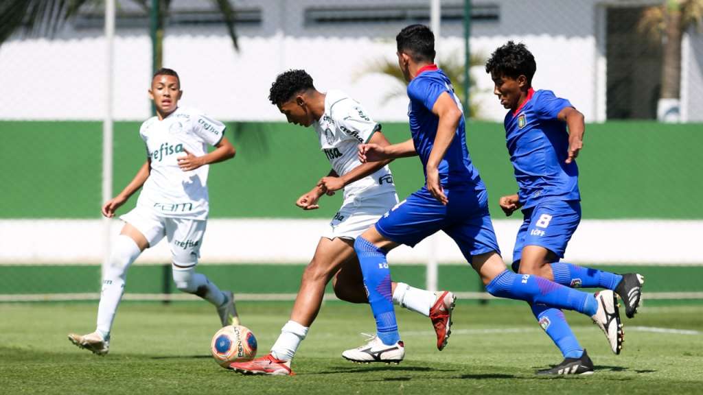 PAULISTA SUB 15: São Paulo e Inter de Babedouro mantém os 100%; Santos e Corinthians vencem bem