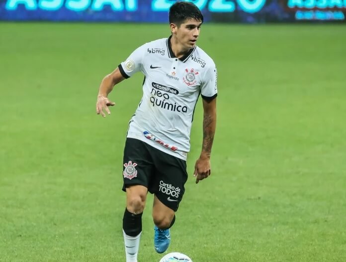 Clube mexicano tem interesse em meia do Corinthians