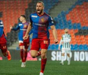 Ex-Ceará e Palmeiras, Arthur Cabral entra na mira de gigante da Europa