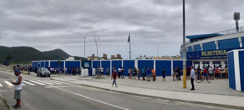 Série B: Invicto há três meses em casa, Avaí vende todos os ingressos para o ‘jogo do acesso’