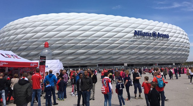 Alemão: Baviera tem aumento de casos da Covid-19 e volta a permitir apenas 25% do estádio em eventos esportivos
