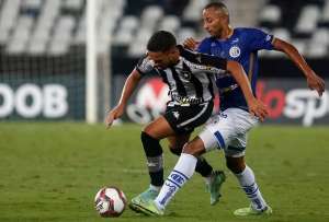 Série B: Em situação delicada, elenco do Confiança não joga a toalha