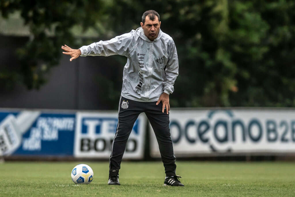 Corinthians x Santos – Com Sylvinho em baixa, Corinthians reencontra Carille no clássico
