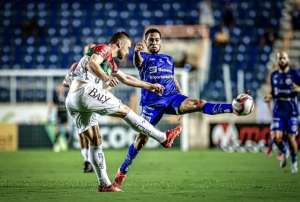 Confiança 3 x 2 Brusque - Brocador mantém Dragão vivo contra a degola