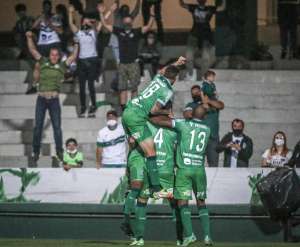 Coritiba 3 x 1 Operário - Três gols em 11 minutos e acesso cada vez mais perto!